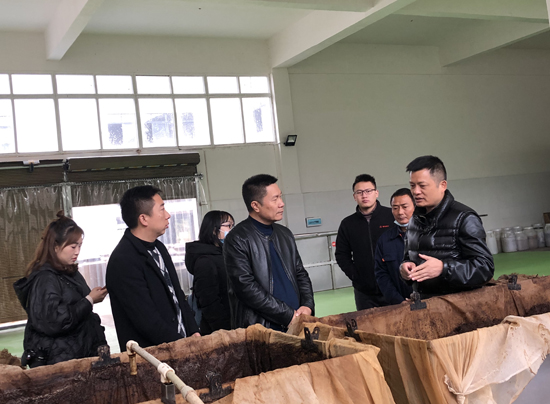 千天百味貢醋:傳承非遺 千天時間曬出黃金品質
